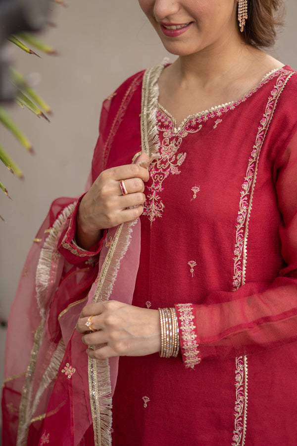 OMAL KOMAL LAWN 3PC FESTIVE DRESS SLE- 007MW
