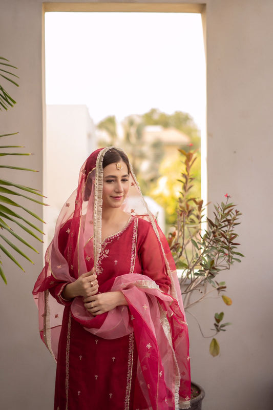 OMAL BY KOMAL  3PC LAWN EMBROIDERED A184